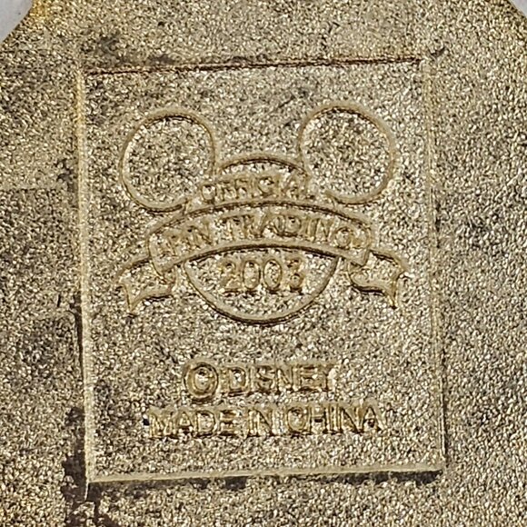 DISNEY Pin Trading ~ Walt Disney World ~ Minnie Mouse ~ Soccer Princess ~ 2003 - Picture 9 of 11